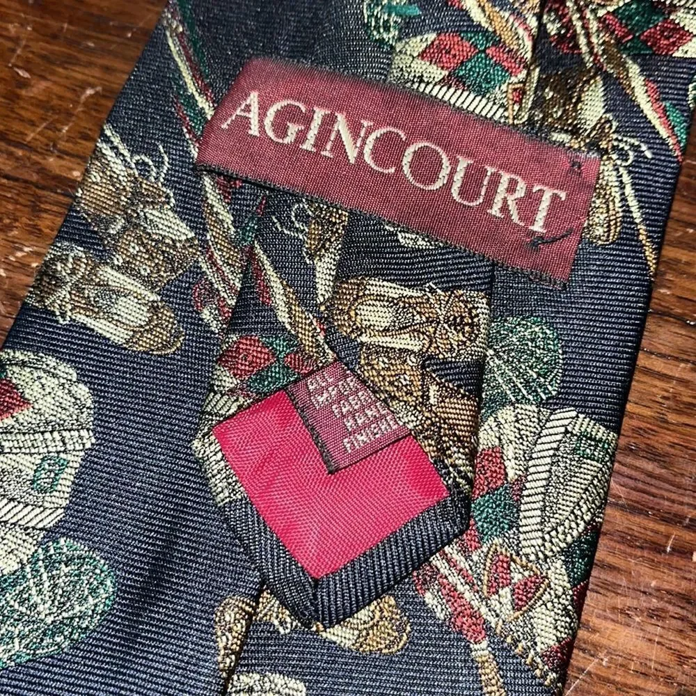 Vintage style old school men’s Golf Print hand sewn 100%  silk neck tie